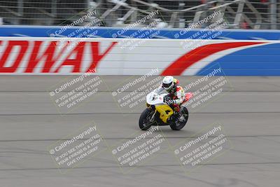 media/Oct-15-2022-Fastrack Riders (Sat) [[9a18b22502]]/Level4/Start Finish 900am/
